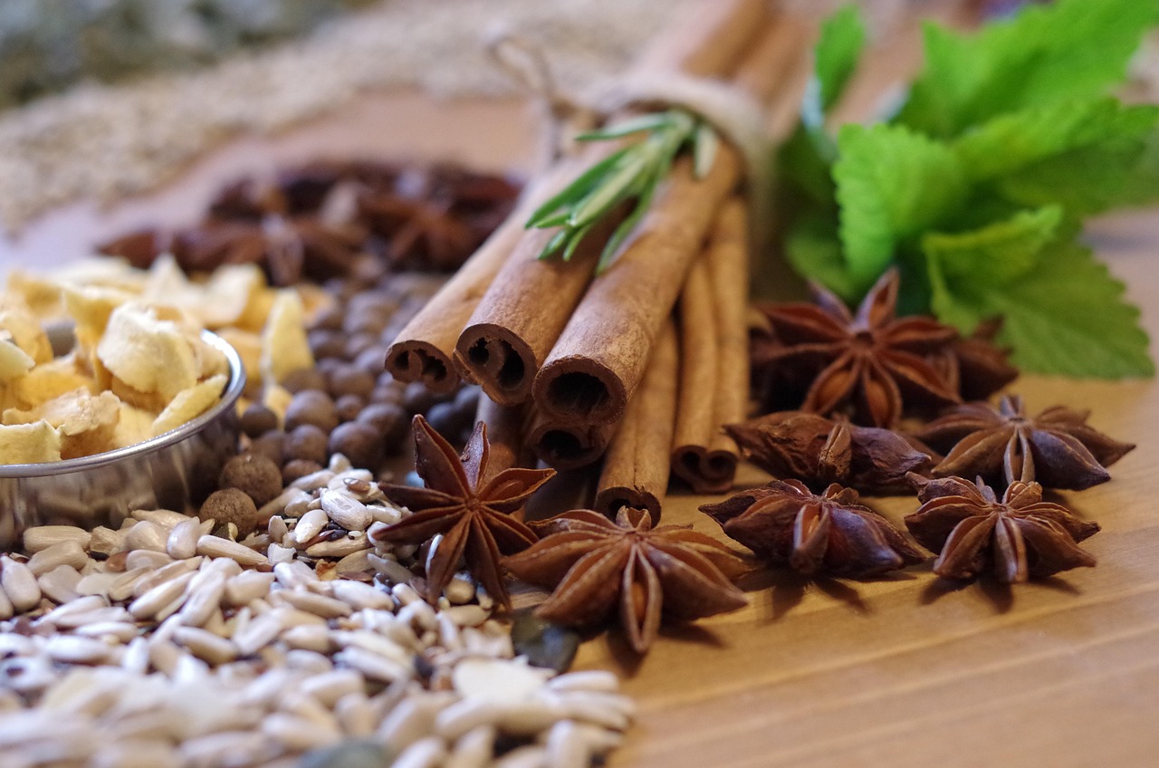 cinnamon, herbs, pepper, cooking, meal, aroma, flavor, kitchen, ingredients, clove, aromatic, ginger, cook, bake, healthy, cinnamon, cinnamon, cinnamon, flavor, clove, clove, clove, clove, clove, ginger, ginger, ginger, ginger, ginger